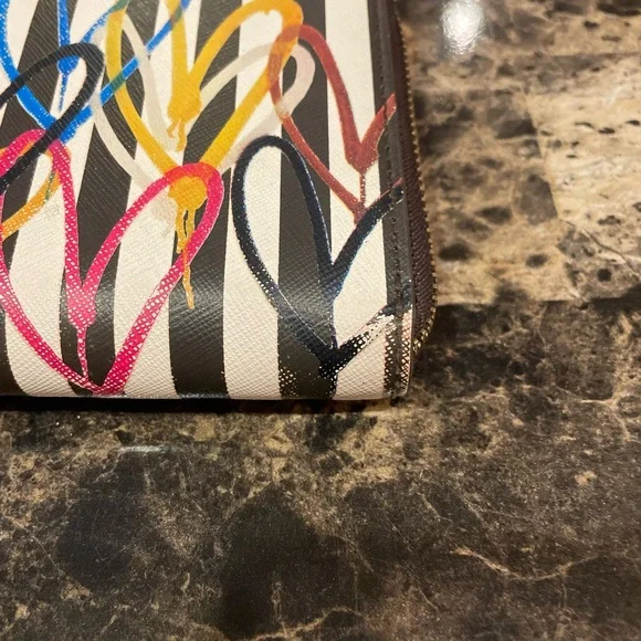 Henri Bendel x James Goldcrown Limited Edition Wallet - Picture 8 of 16